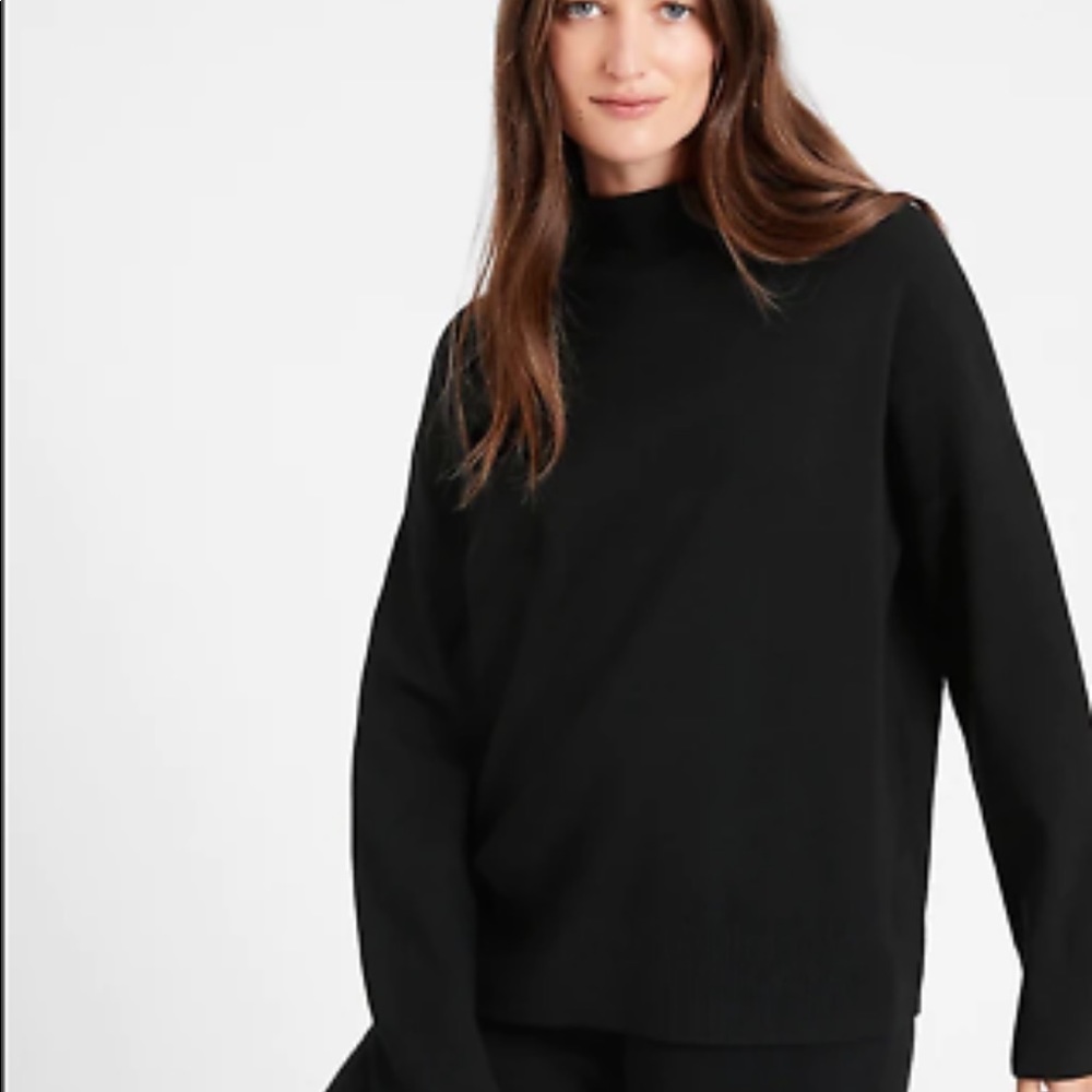 Banana Republic Black Knit Mockneck Sweater